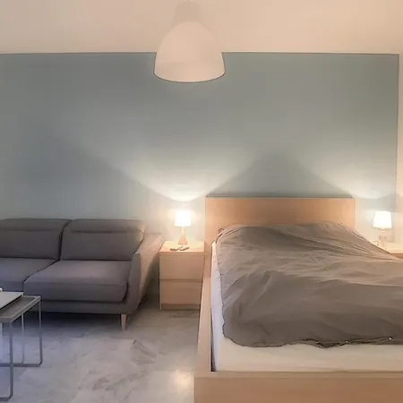 Blue Cocoon Beautiful Studio In Apartment Cannes